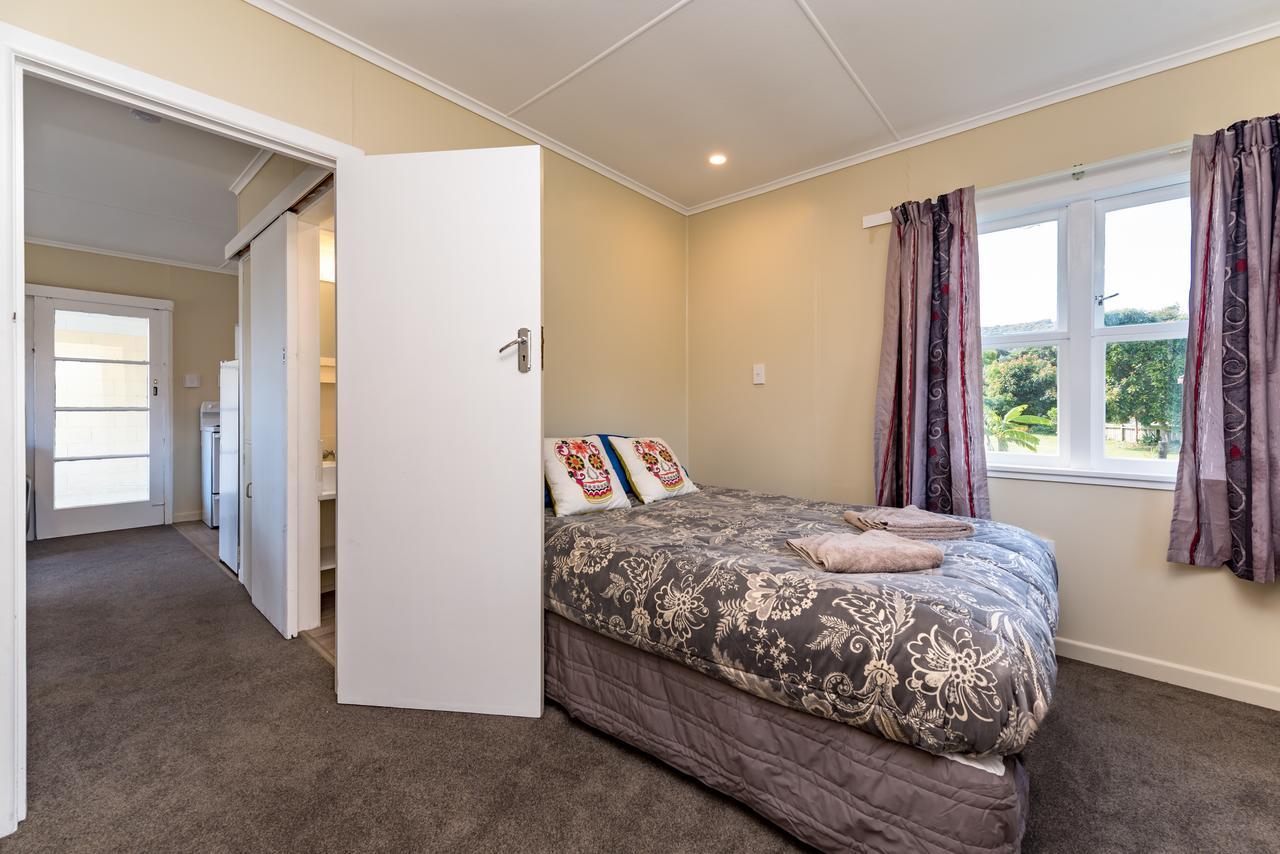 Waitangi Beach Bach 30B Exterior photo